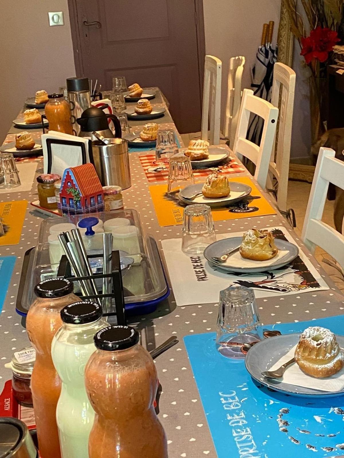 Mas Des Cigognes Bed & Breakfast Le Thor Bagian luar foto